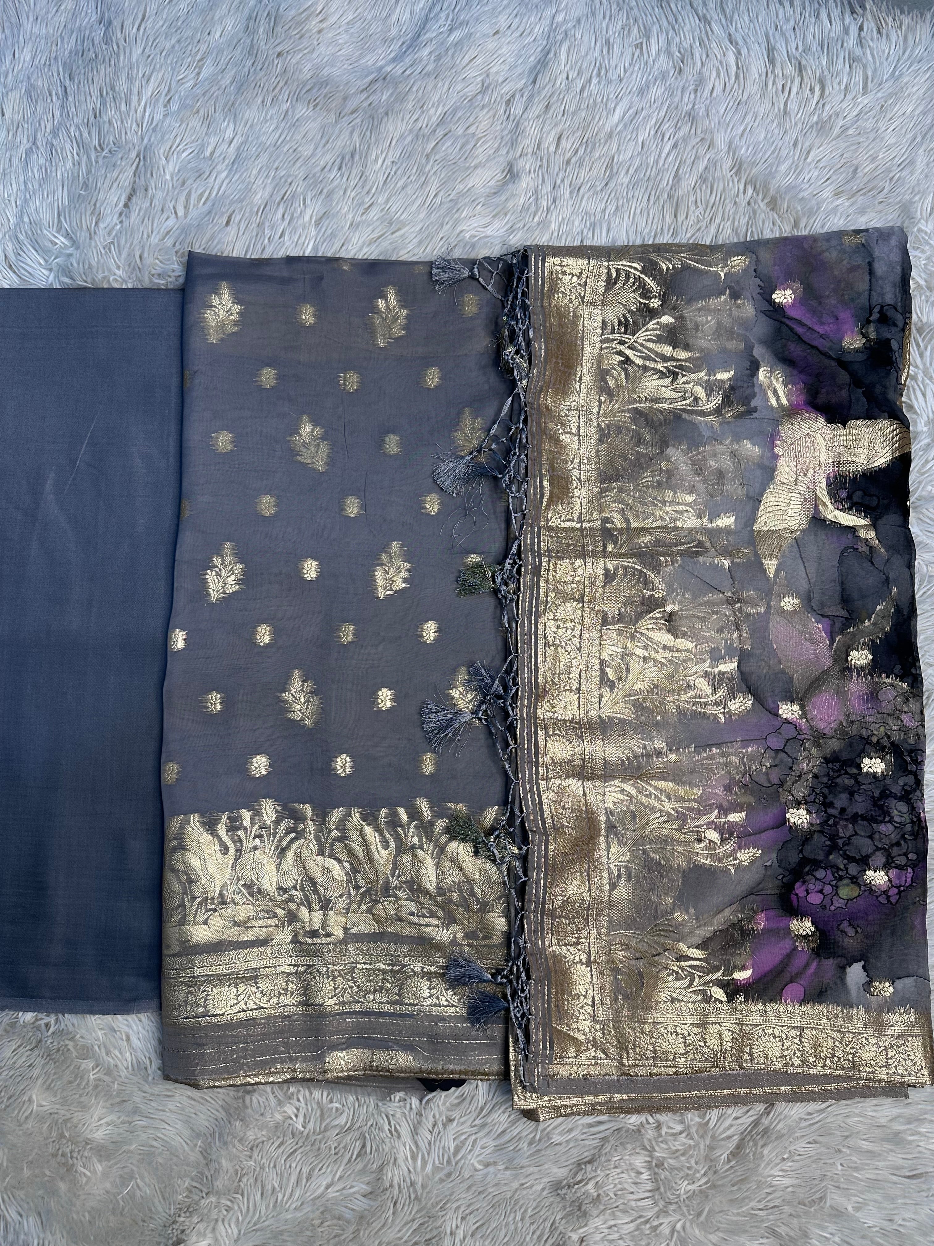 GREY UNSTITCHED SUIT IN ORGANZA FABRIC