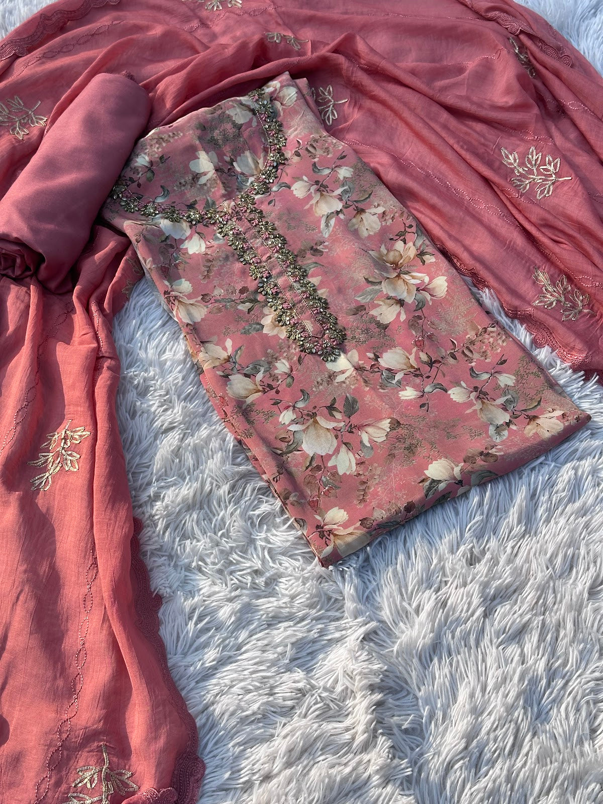 PINK UNSTITCHED SUIT IN PURE CREPE FABRIC