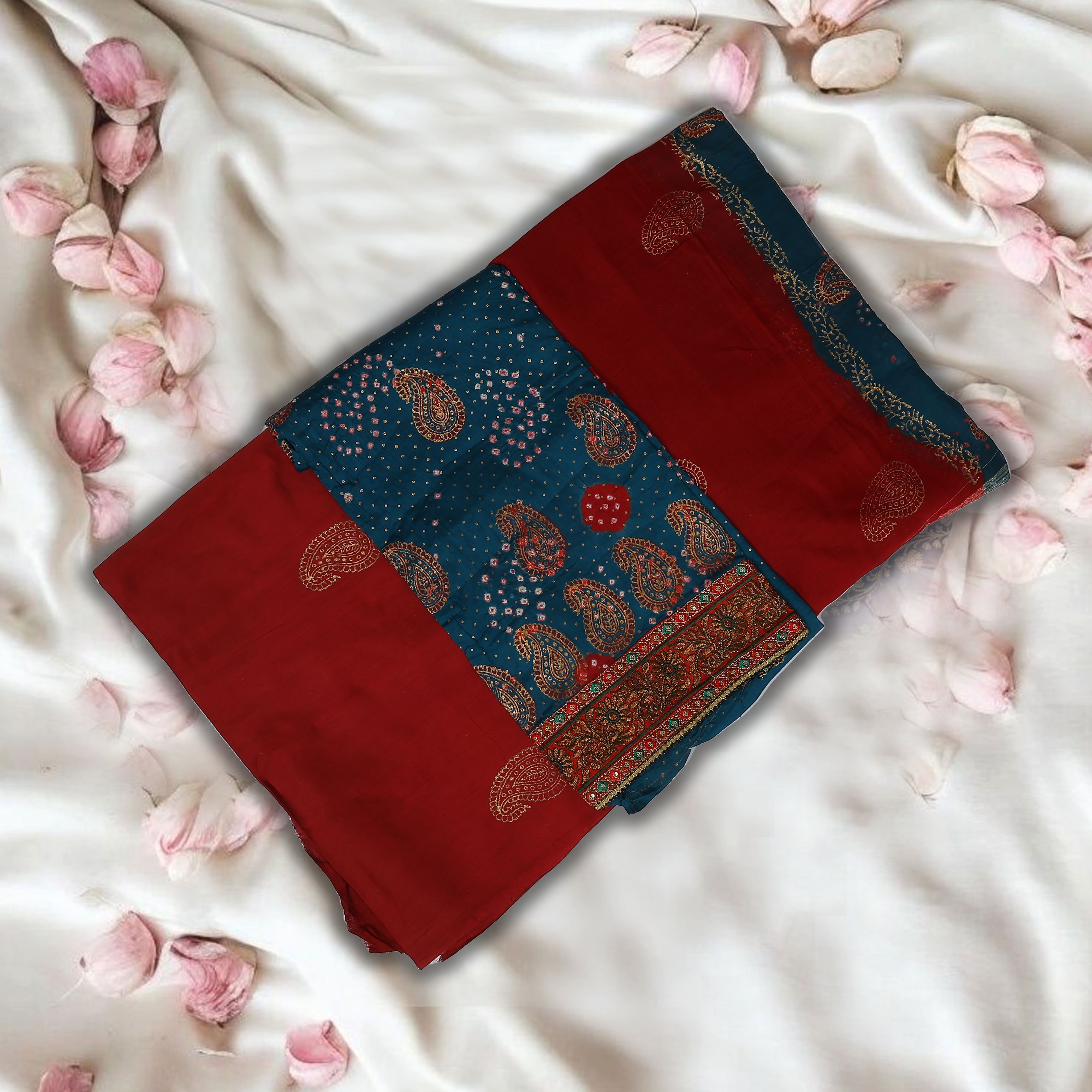 GREEN MAROON UNSTITCHED SUIT IN COTTON FABRIC