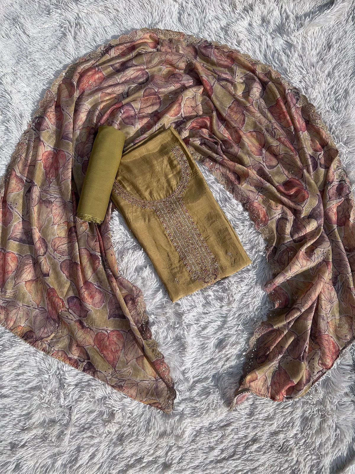 MEHNDI GREEN UNSTITCHED SUIT IN COTTON SILK FABRIC